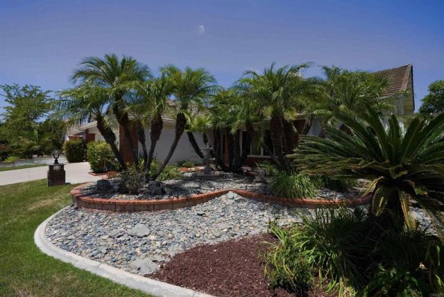 394 Moonstone Bay Dr., Oceanside, CA 92057