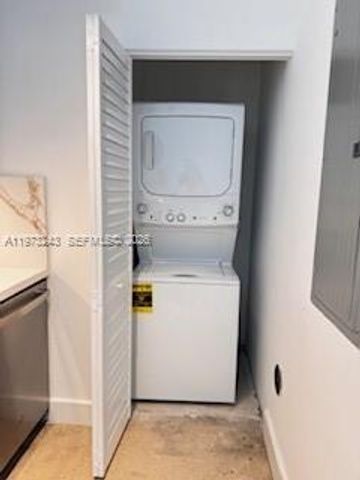 700 NE 25th St 1701, Miami, FL 33137