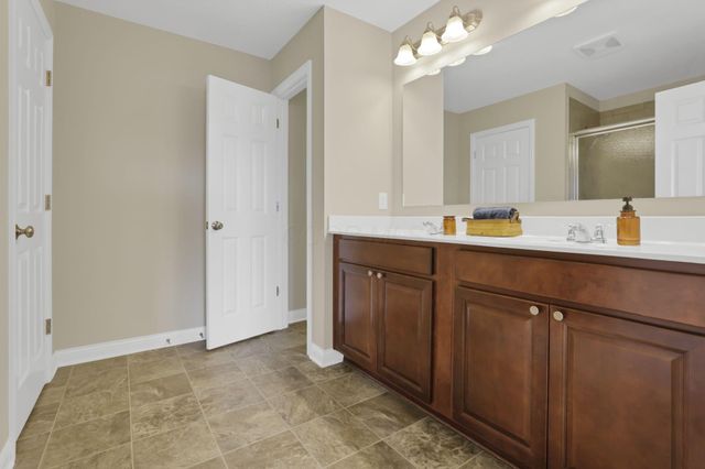 619 Black Hawk Drive, Marysville, OH 43040