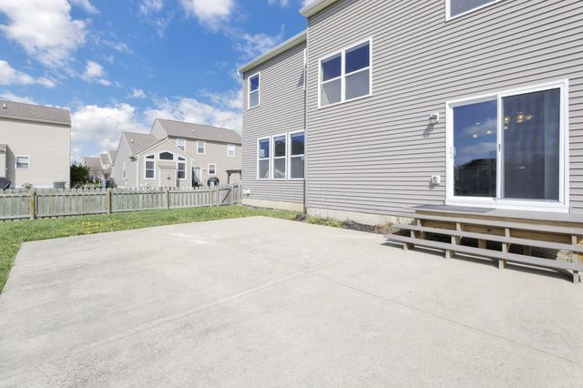 619 Black Hawk Drive, Marysville, OH 43040