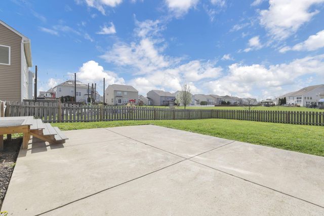 619 Black Hawk Drive, Marysville, OH 43040