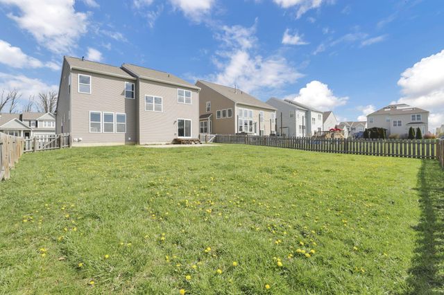 619 Black Hawk Drive, Marysville, OH 43040