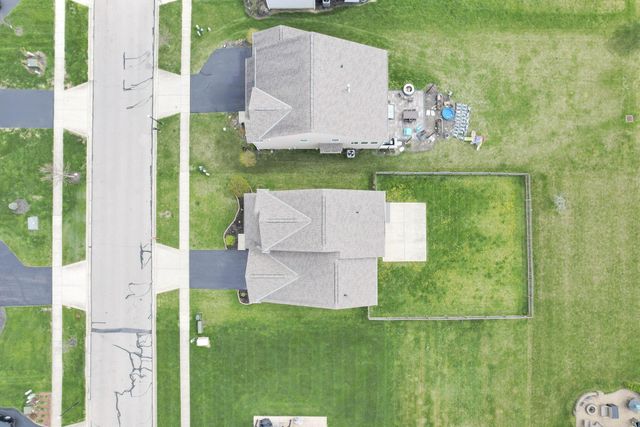 619 Black Hawk Drive, Marysville, OH 43040