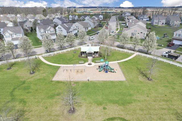 619 Black Hawk Drive, Marysville, OH 43040