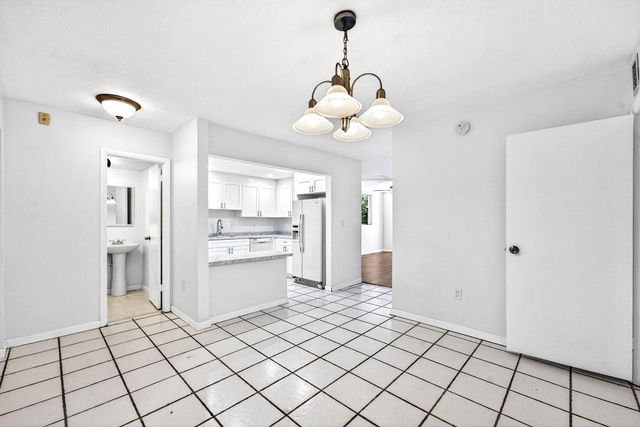 1681 NW 70th Avenue 102, Plantation, FL 33313