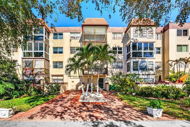 1681 NW 70th Avenue 102, Plantation, FL 33313