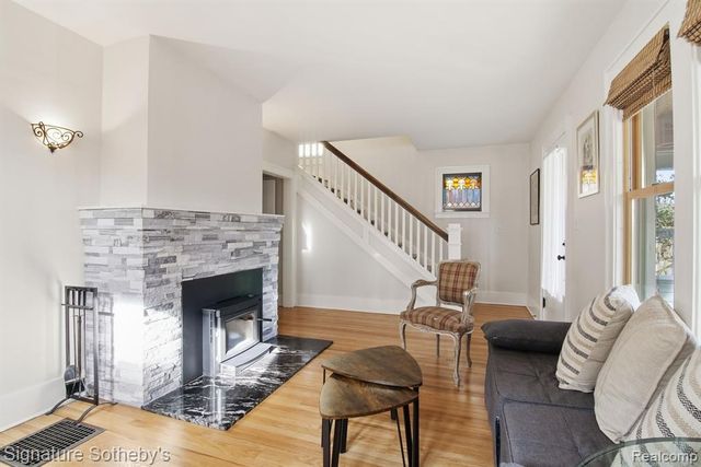 923 N Center Street, Royal Oak, MI 48067