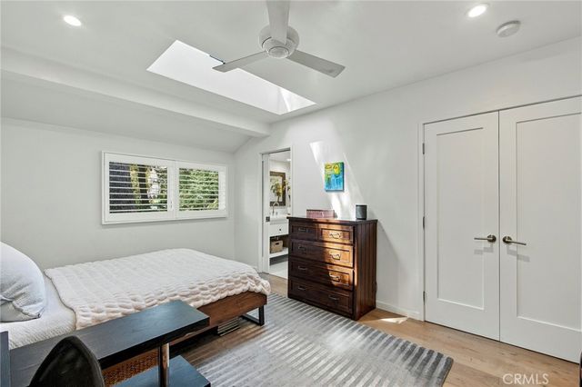 5128 Hillard, La Canada Flintridge, CA 91011
