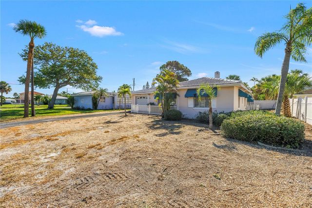 116 59TH AVENUE, St Pete Beach, FL 33706