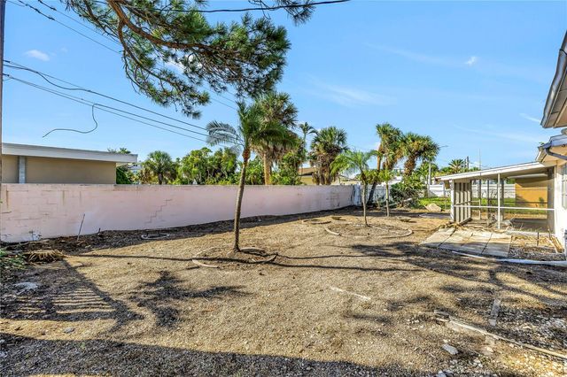 116 59TH AVENUE, St Pete Beach, FL 33706