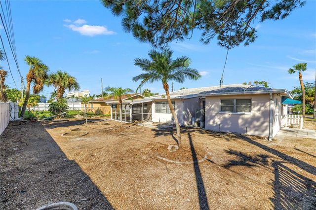 116 59TH AVENUE, St Pete Beach, FL 33706