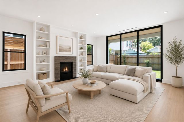 1116 Highland Street, Houston, TX 77009