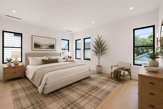 1116 Highland Street, Houston, TX 77009