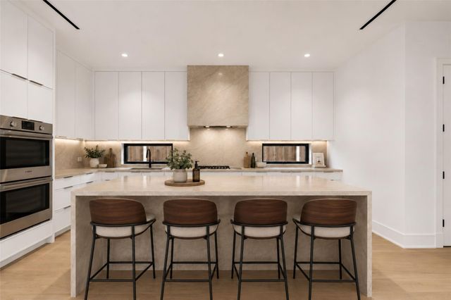1116 Highland Street, Houston, TX 77009