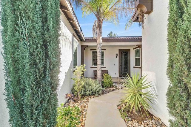 28030 Dawn Pass Drive, Menifee, CA 92585