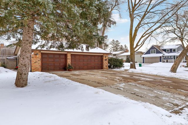 5335 Baywood Shores Drive, Mound, MN 55364