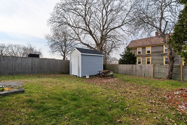 19 Shawmut Avenue 1, New Bedford, MA 02740