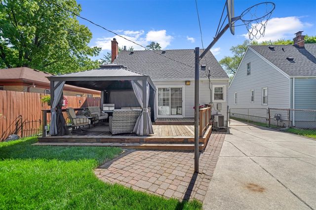 6017 Drexel Street, Dearborn Heights, MI 48127