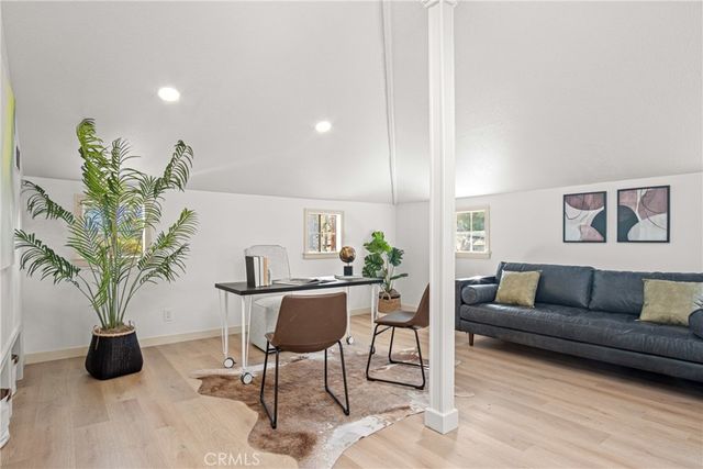 4703 Snowden, Lakewood, CA 90713