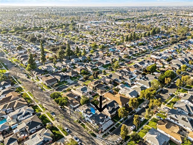 4703 Snowden, Lakewood, CA 90713