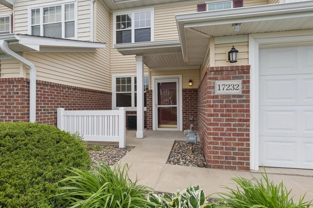 17232 Encina Path 2705, Farmington, MN 55024