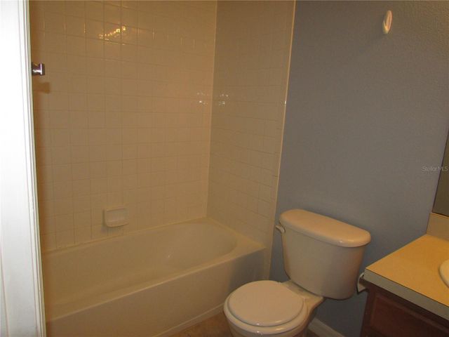 8532 EDGEWATER PLACE BOULEVARD, Tampa, FL 33615