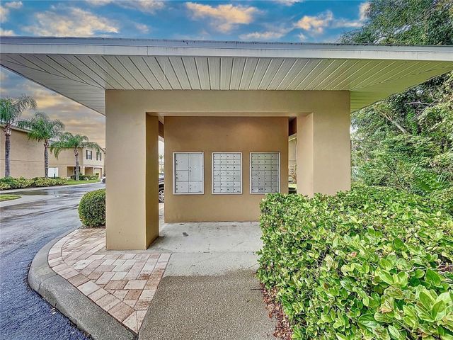 8532 EDGEWATER PLACE BOULEVARD, Tampa, FL 33615