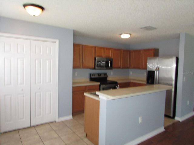 8532 EDGEWATER PLACE BOULEVARD, Tampa, FL 33615