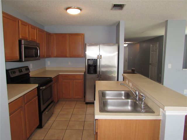 8532 EDGEWATER PLACE BOULEVARD, Tampa, FL 33615