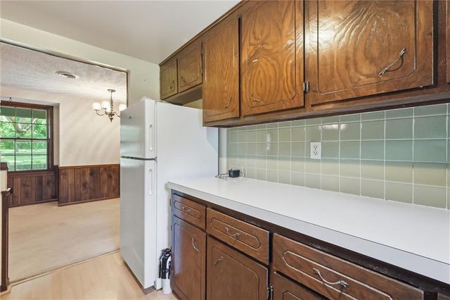 11310 Lister Drive, Kansas City, MO 64137