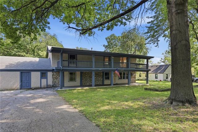11310 Lister Drive, Kansas City, MO 64137