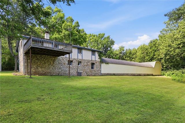 11310 Lister Drive, Kansas City, MO 64137