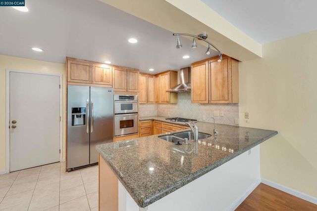 131 Ironwood, Oakland, CA 94605