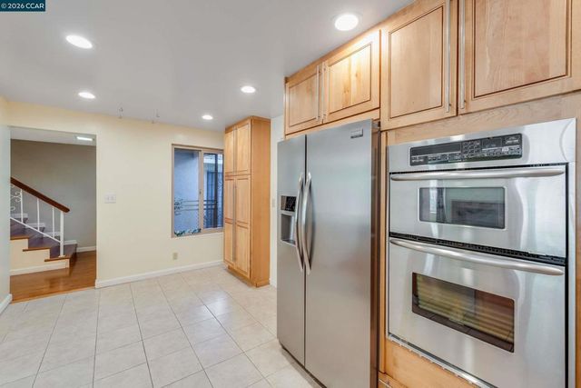 131 Ironwood, Oakland, CA 94605