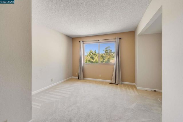 131 Ironwood, Oakland, CA 94605