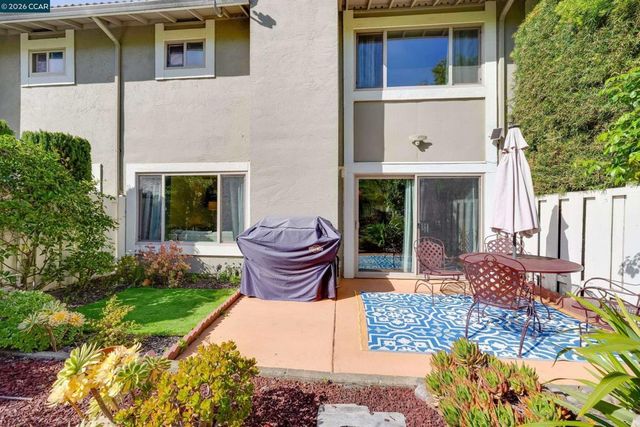 131 Ironwood, Oakland, CA 94605