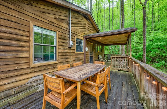 280 Timberside Drive, Mars Hill, NC 28754