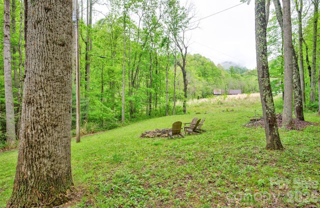 280 Timberside Drive, Mars Hill, NC 28754