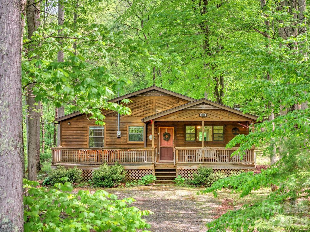 280 Timberside Drive, Mars Hill, NC 28754