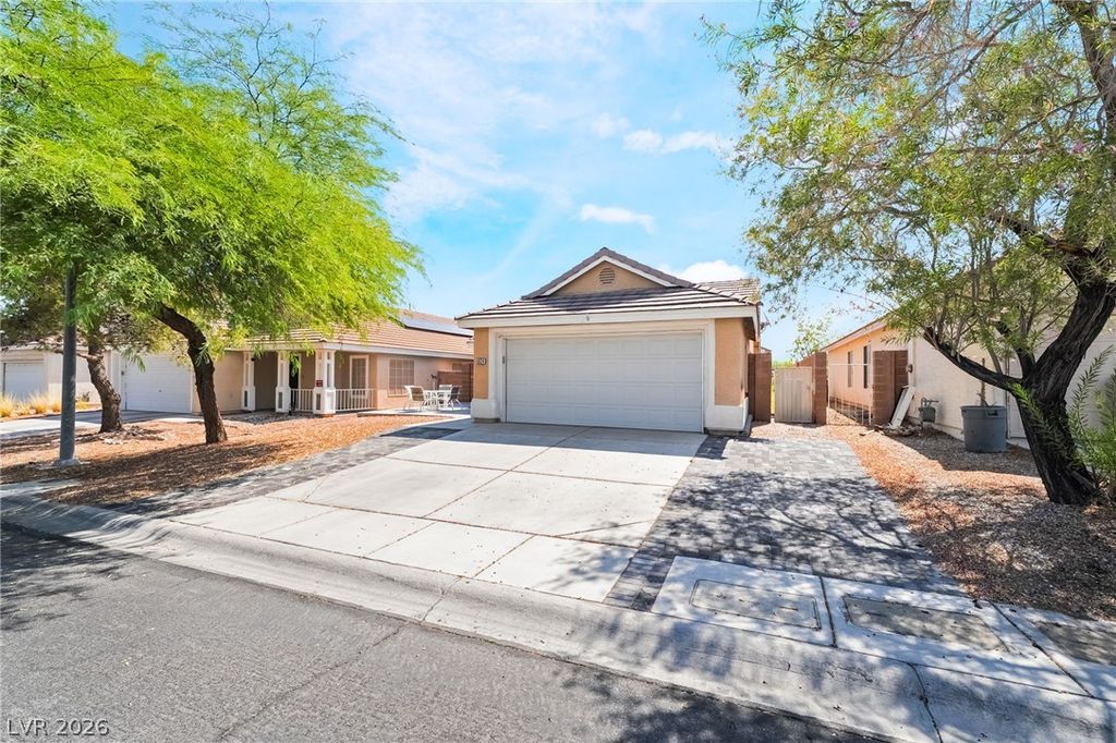 5624 Scottyboy Drive, Las Vegas, NV 89113 — photo 4