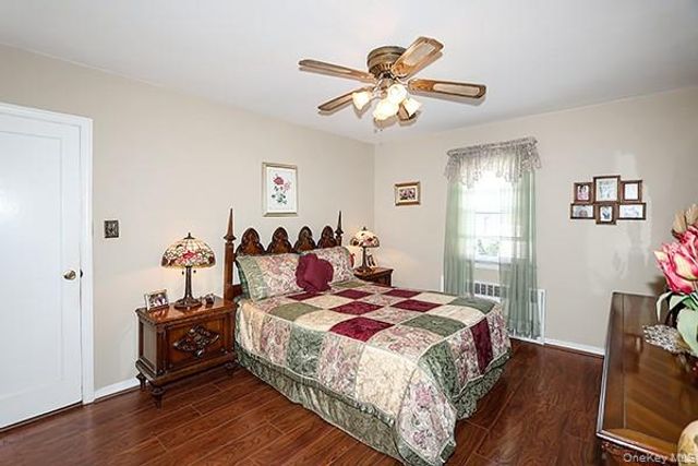 8152 249th Street, Bellerose, NY 11426