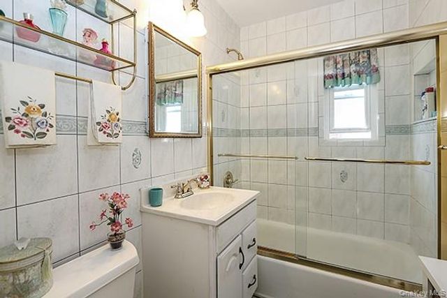8152 249th Street, Bellerose, NY 11426