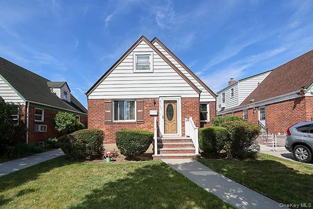 8152 249th Street, Bellerose, NY 11426