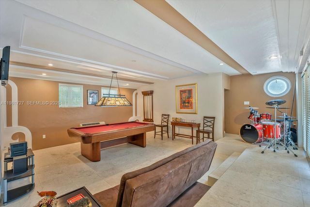 1021 N Greenway Drive, Coral Gables, FL 33134