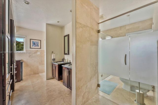 1021 N Greenway Drive, Coral Gables, FL 33134