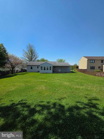 272 HOPE DR, Blandon, PA 19510
