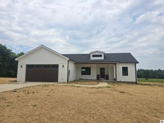 3603 N ST RT 295 # 1, Kuttawa, KY 42055