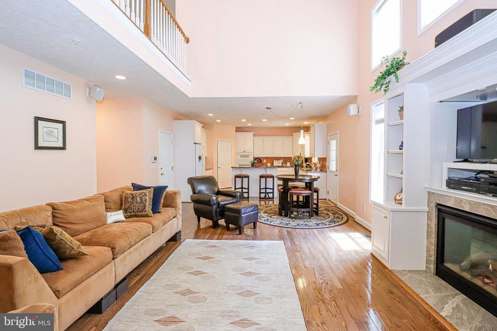 Image 11 of property listing at 12003 LISBOROUGH RD, Bowie, MD 20720