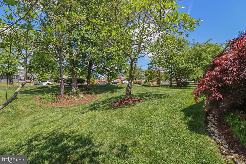 Image 77 of property listing at 12003 LISBOROUGH RD, Bowie, MD 20720