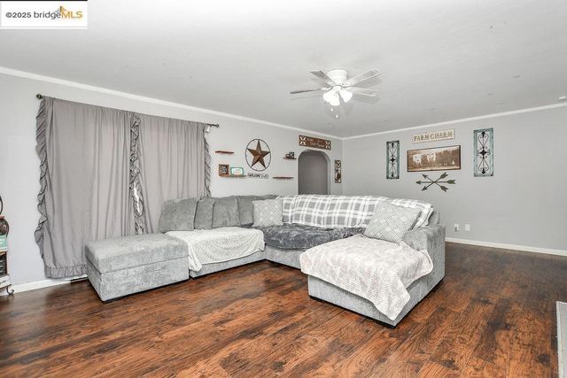 1711 D St, Antioch, CA 94509